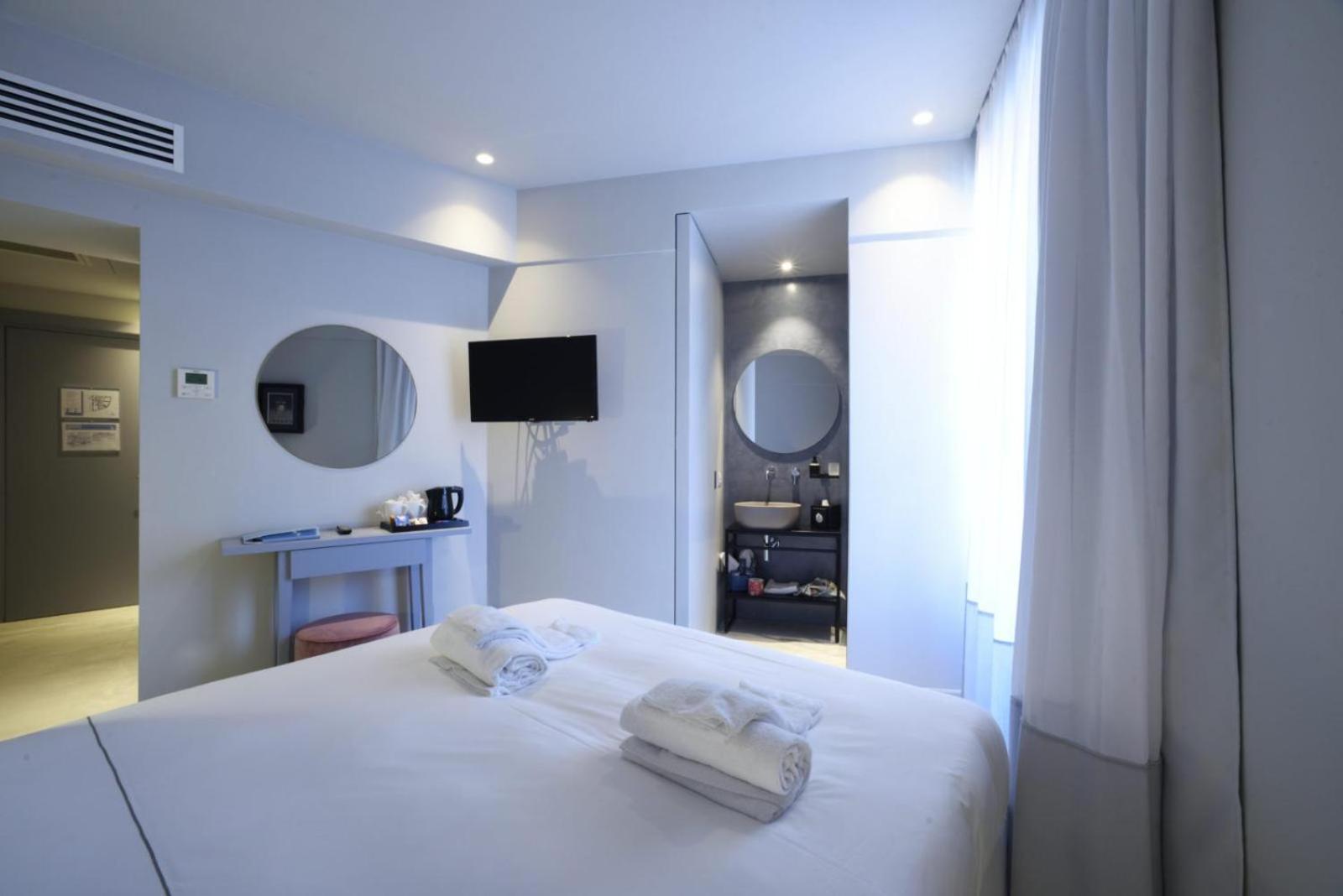 Boutique Hotel De La Ville ライグエーリア エクステリア 写真
