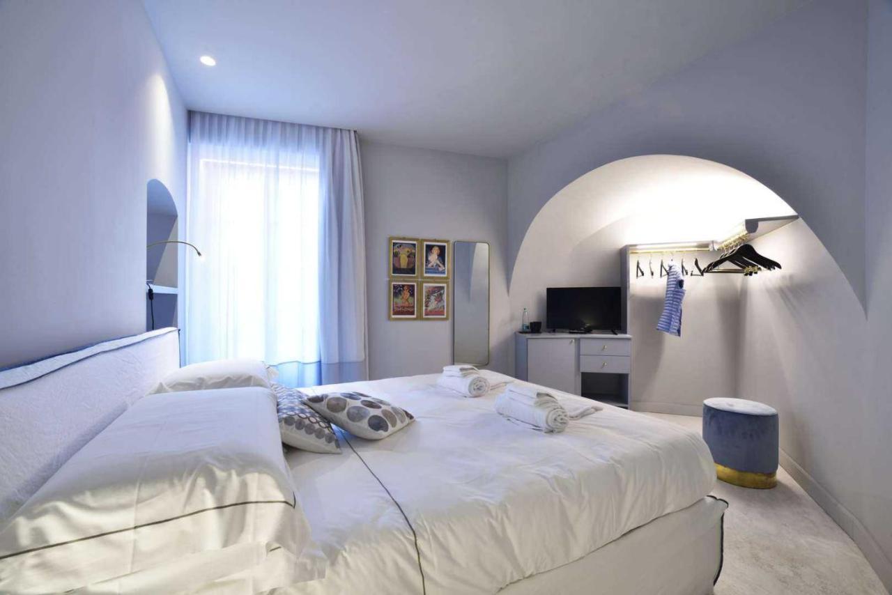 Boutique Hotel De La Ville ライグエーリア エクステリア 写真