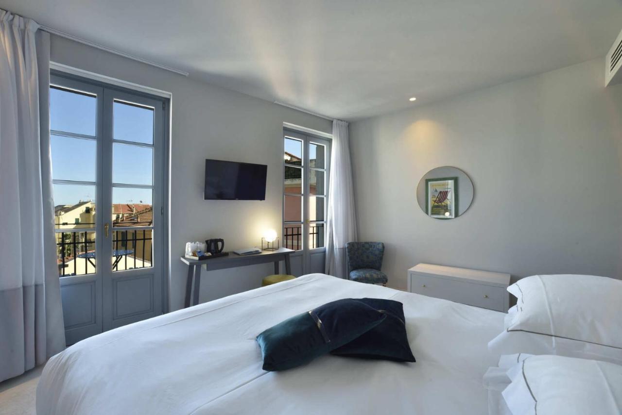 Boutique Hotel De La Ville ライグエーリア エクステリア 写真