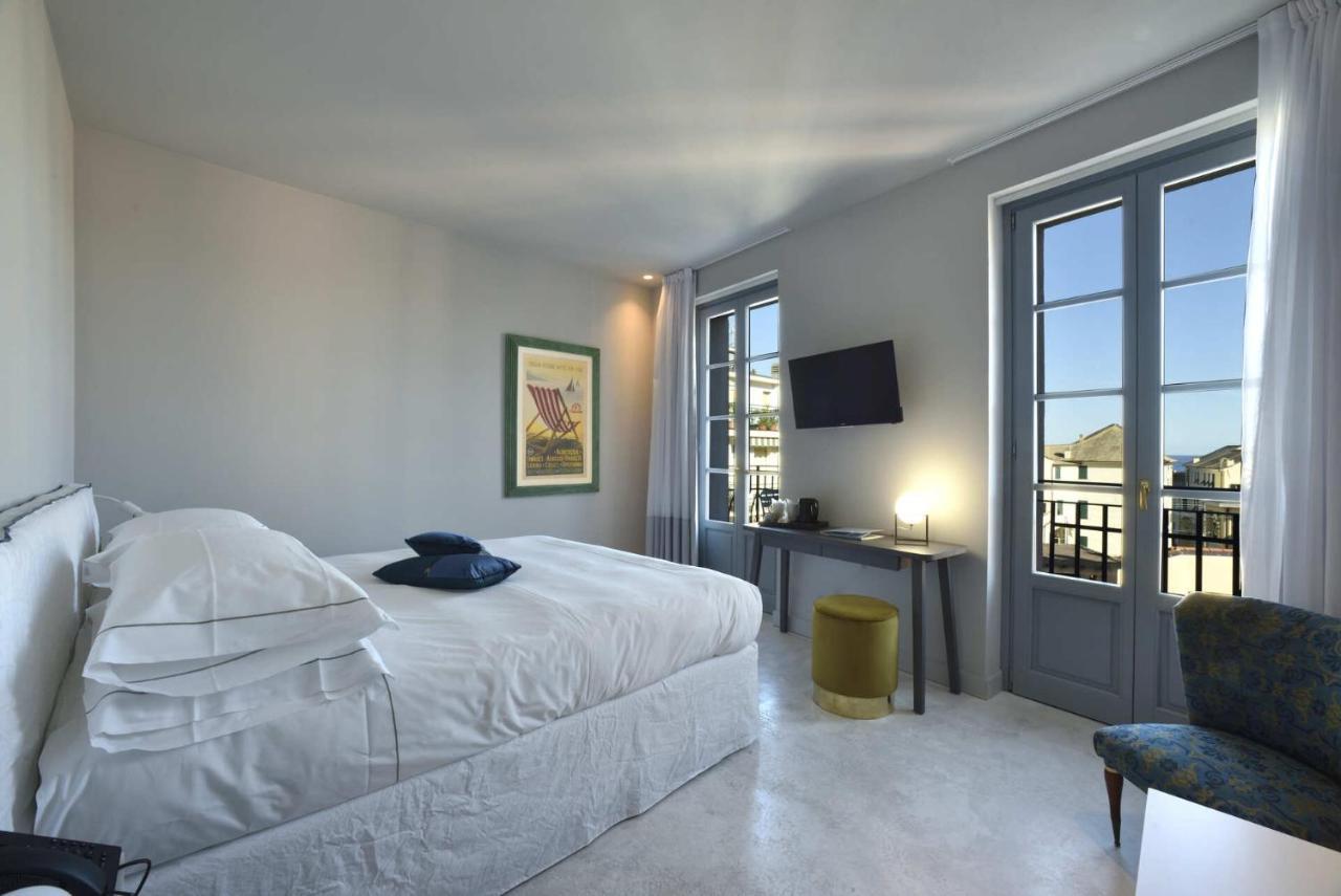 Boutique Hotel De La Ville ライグエーリア エクステリア 写真